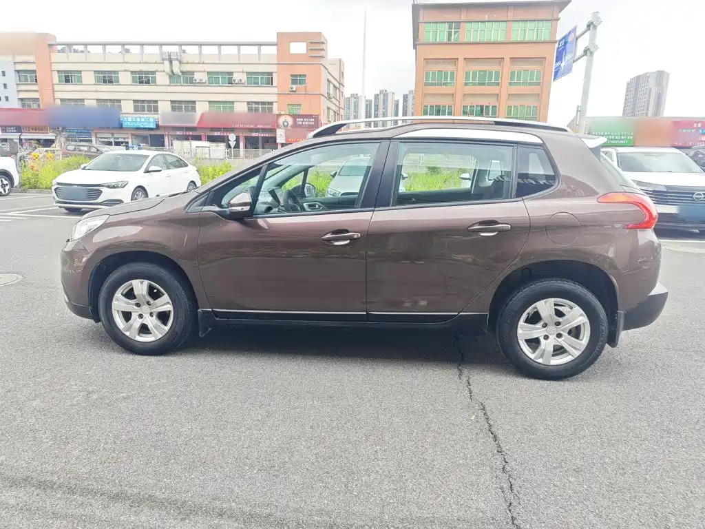 Peugeot 2008 — миниатюра 25