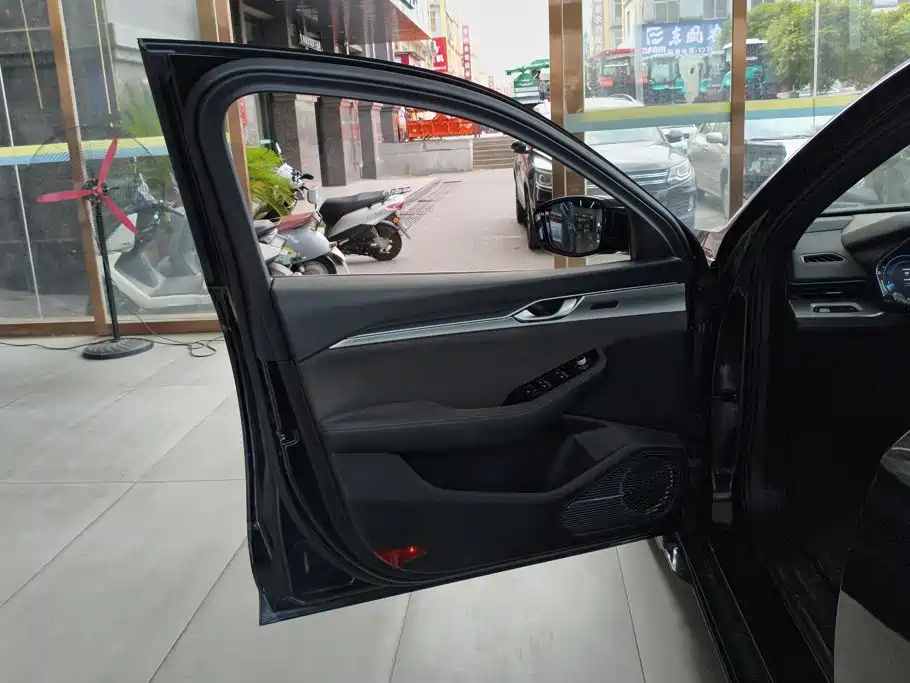 Geely Xingrui — миниатюра 7