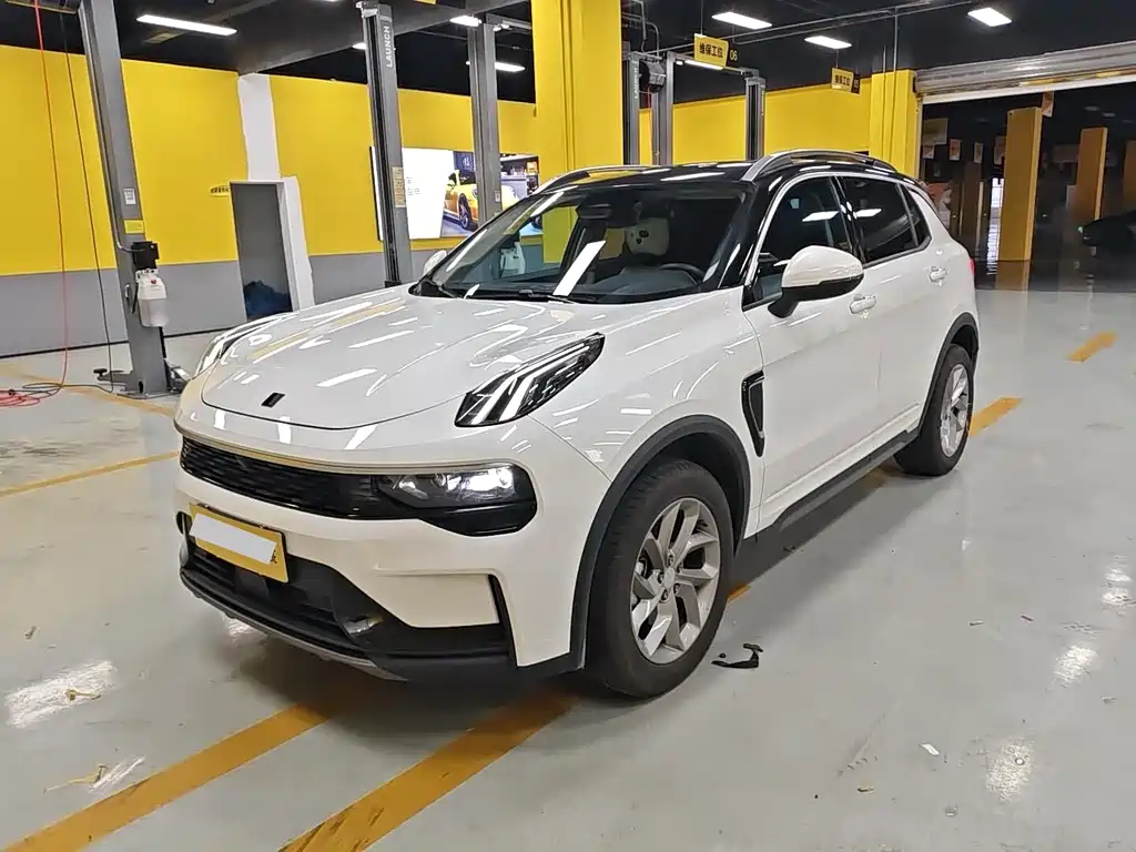 Lynk & Co 01 — миниатюра 8