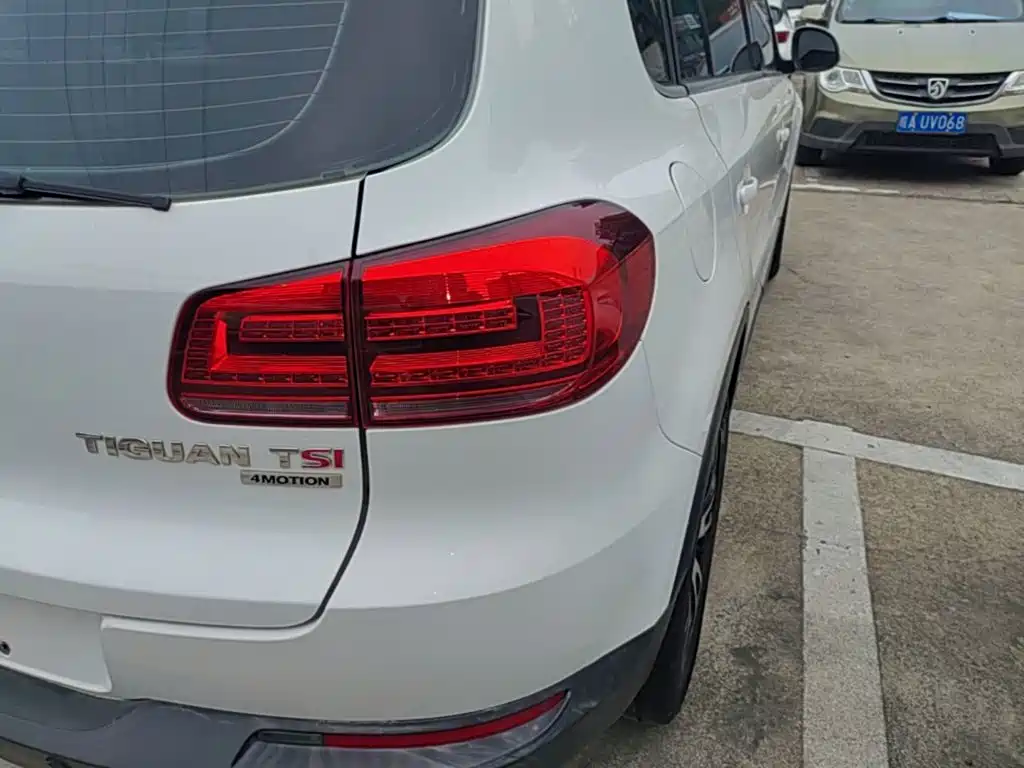 Volkswagen Tiguan — миниатюра 8