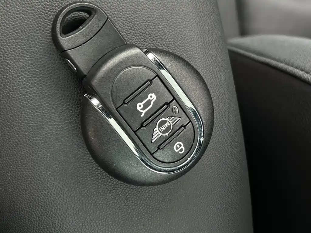 MINI Mini — миниатюра 23