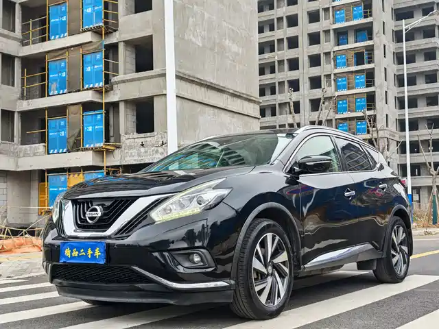 NISSAN LOULAN 2016
