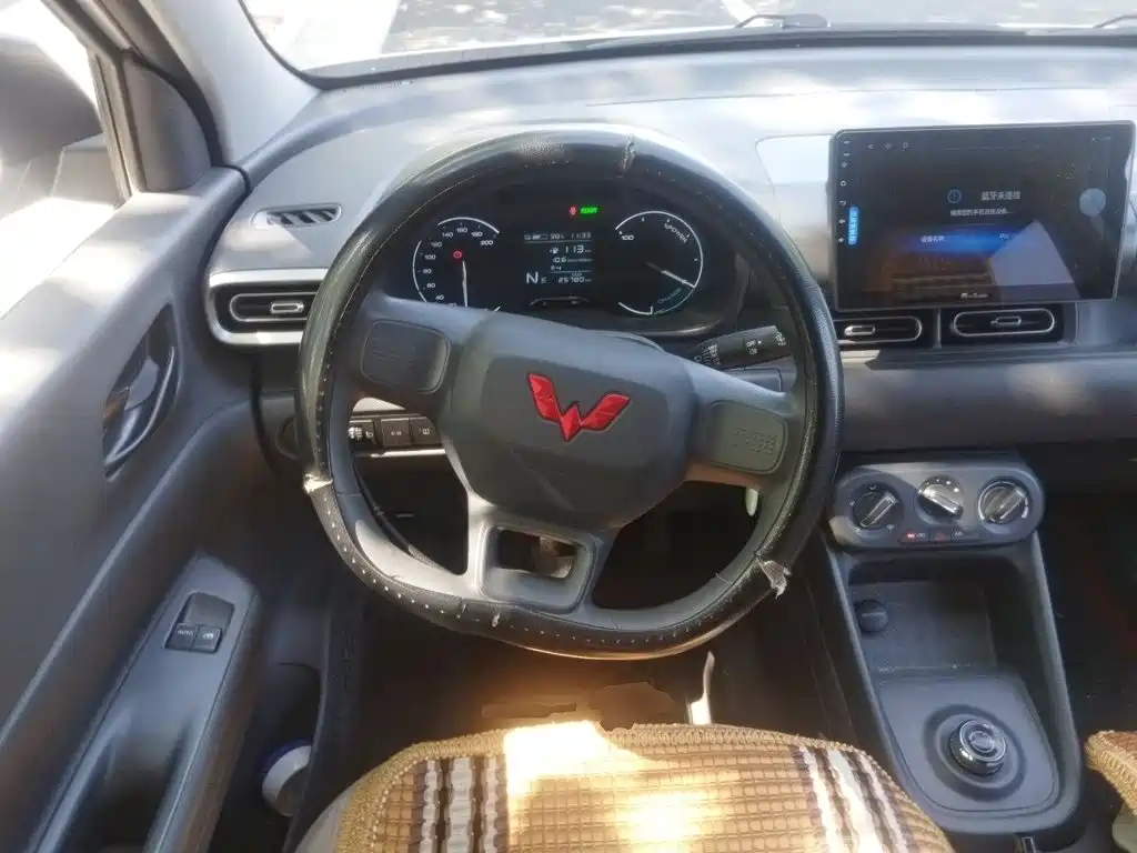 Wuling Hongguang EV — миниатюра 6