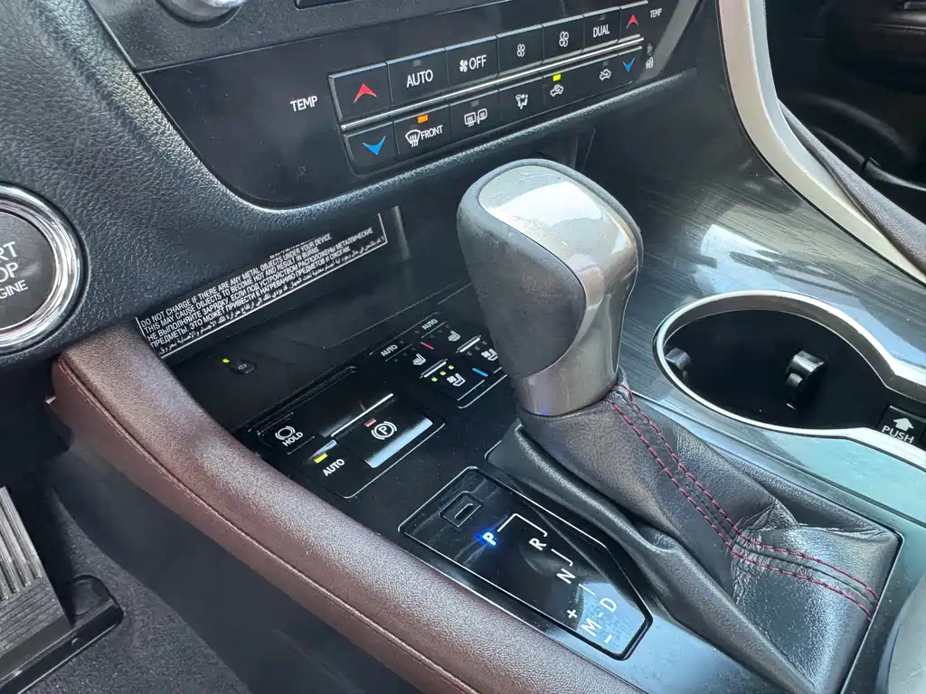Lexus RX — миниатюра 13