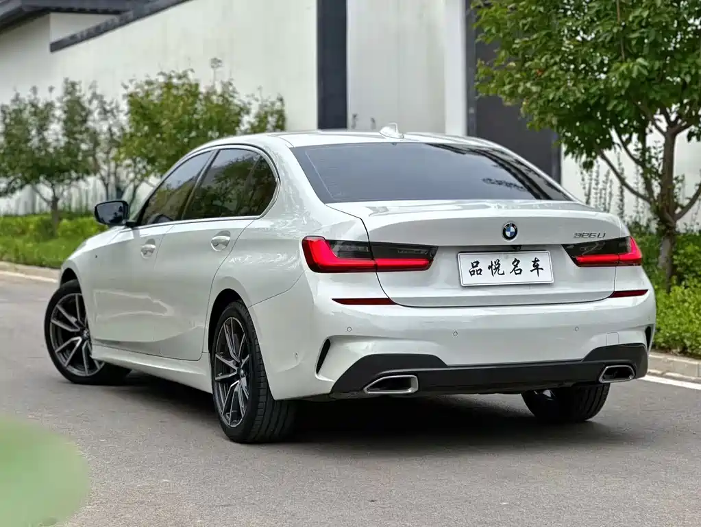 BMW 3 Series — миниатюра 7