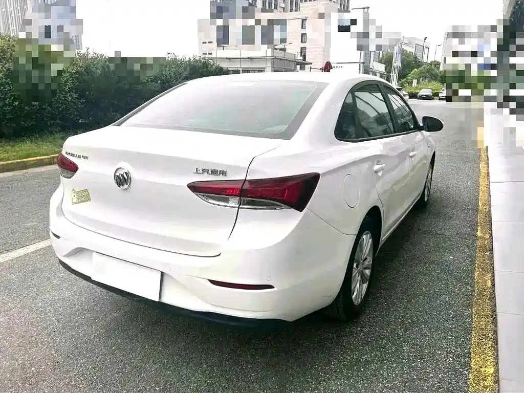 Buick Excelle — миниатюра 8