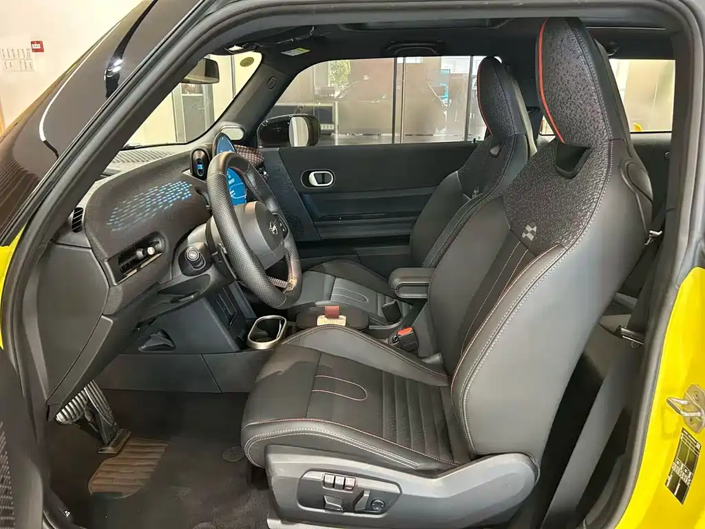 Mini JCW 2025 JOHN COOPER WORKS