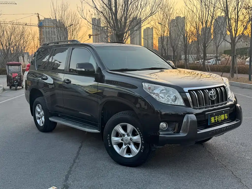 Toyota Land Cruiser Prado 2010 4.0L AT TX-L