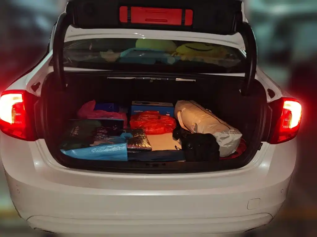 Volvo S60 — миниатюра 10