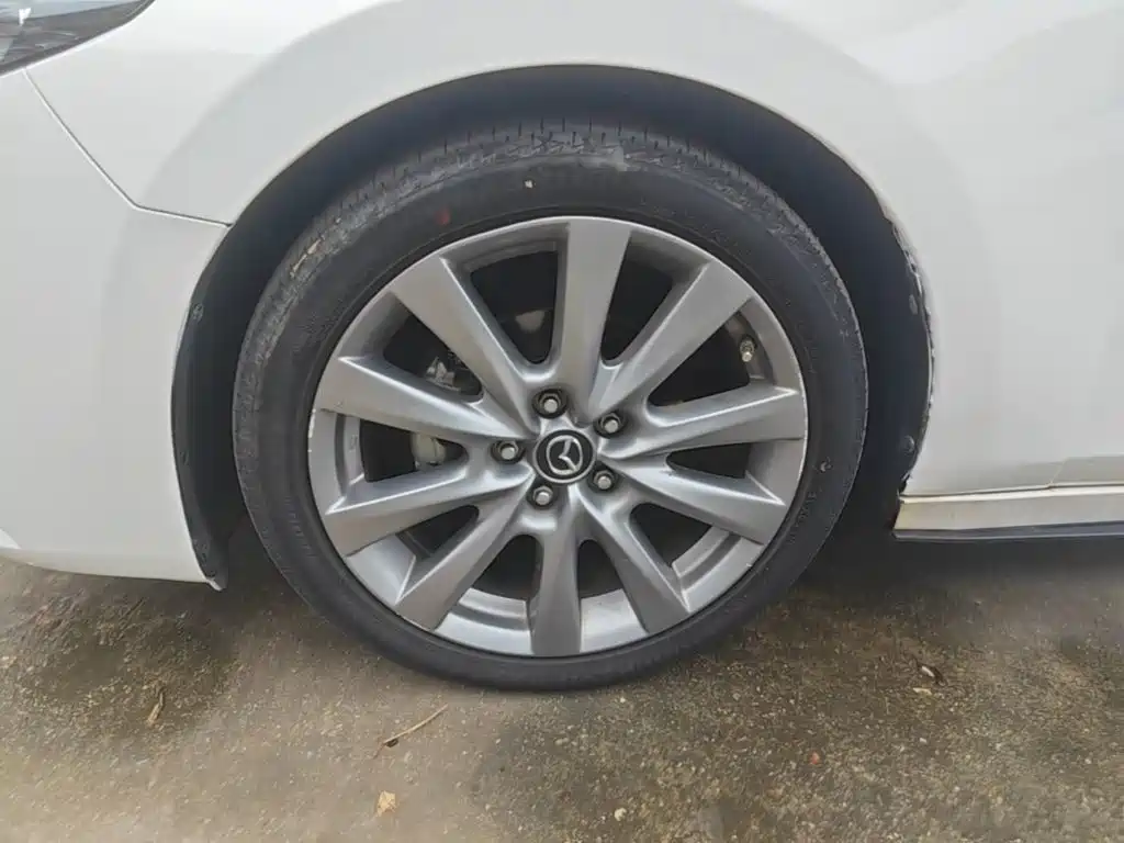 Mazda 3 Axela — миниатюра 23