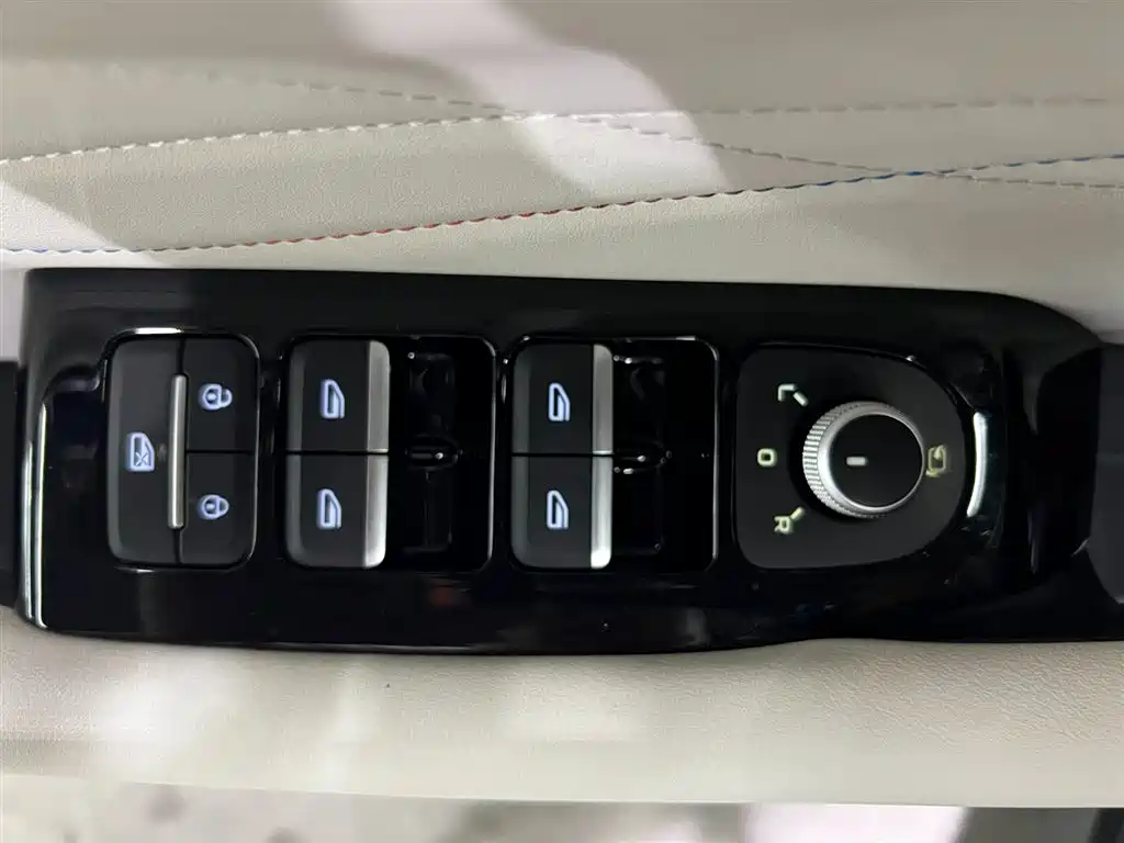 GEELY AUTOMOBILE XINGYUE L