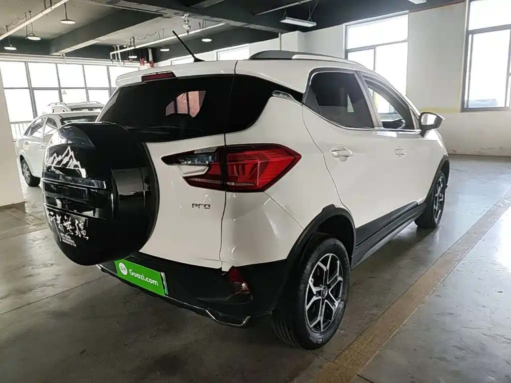 BYD Yuan Pro - фото 7