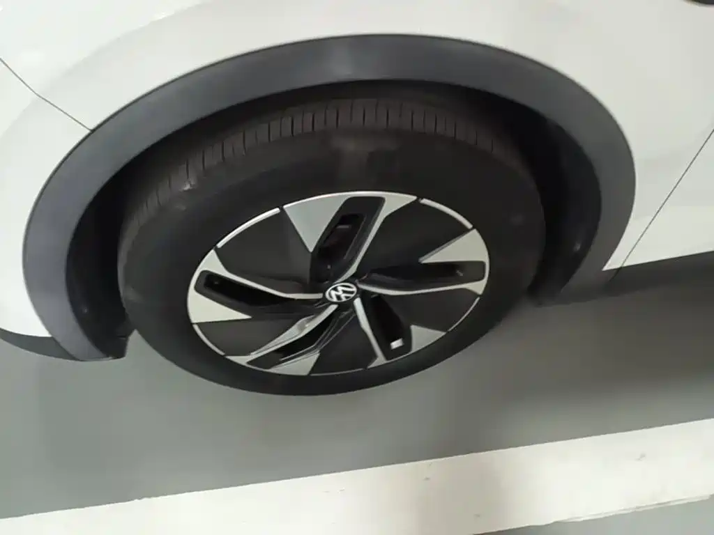 Volkswagen ID.4 Crozz — миниатюра 23