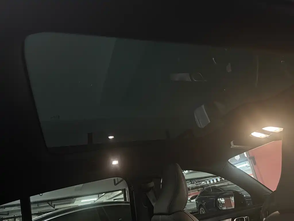 Volvo C40 — миниатюра 10