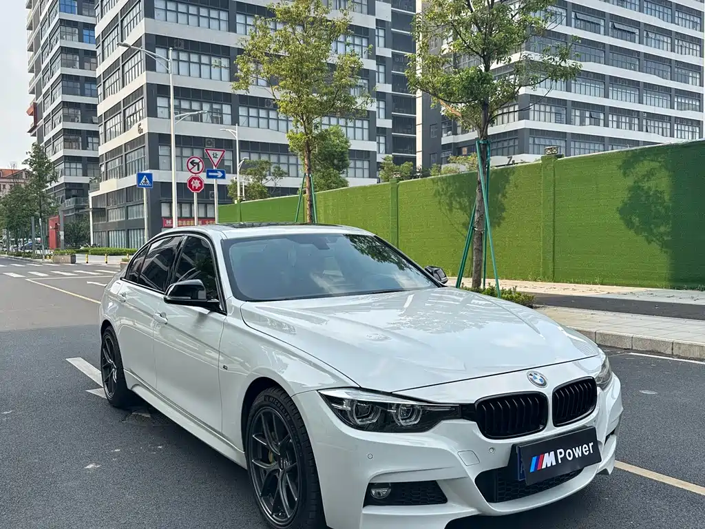 BMW 3 Series — миниатюра 3