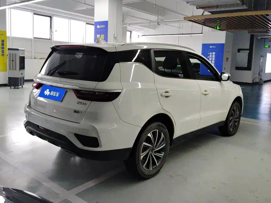 Geely Vision X6 — миниатюра 3