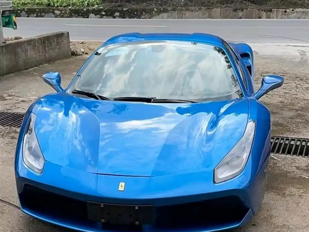 Ferrari 488 2017