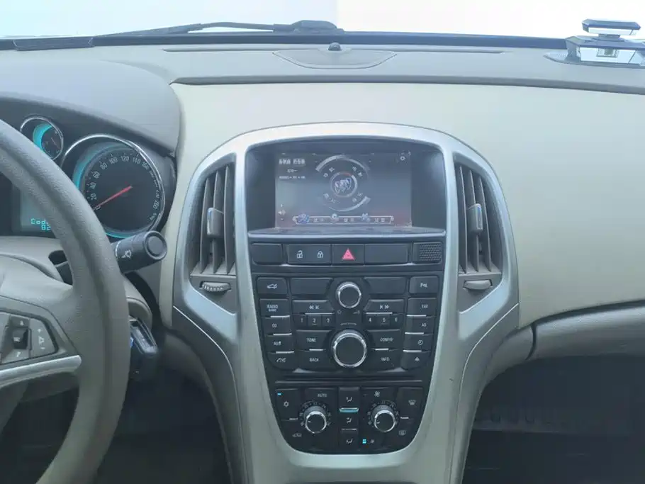 Buick Excelle — миниатюра 13