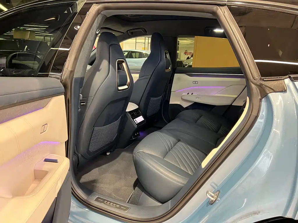 ZEEKR EXTREME KRYPTON 001