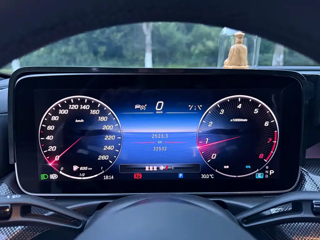 Mercedes-Benz C-Class — миниатюра 10
