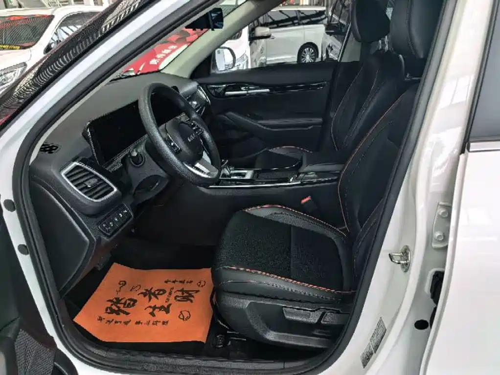 Kia Seltos — миниатюра 5