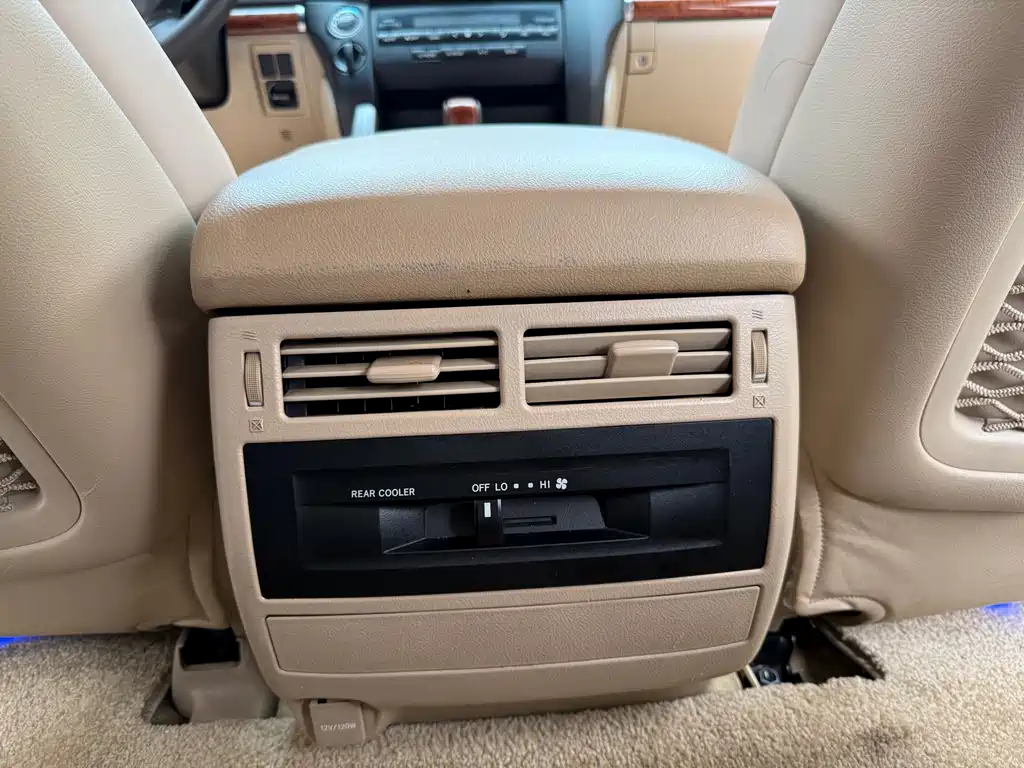 Toyota Land Cruiser — миниатюра 11