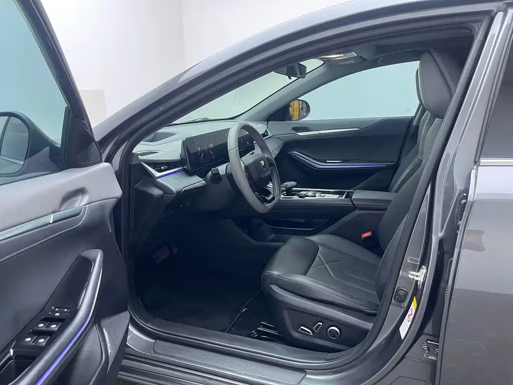 Changan Ruicheng PLUS — миниатюра 11