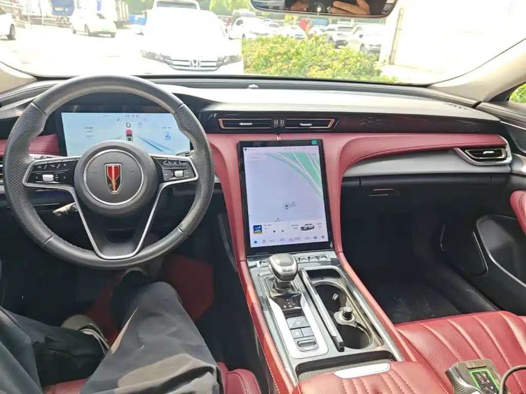 Hongqi Hongqi H5 — миниатюра 10