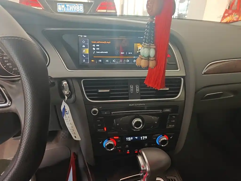 Audi A4L — миниатюра 13