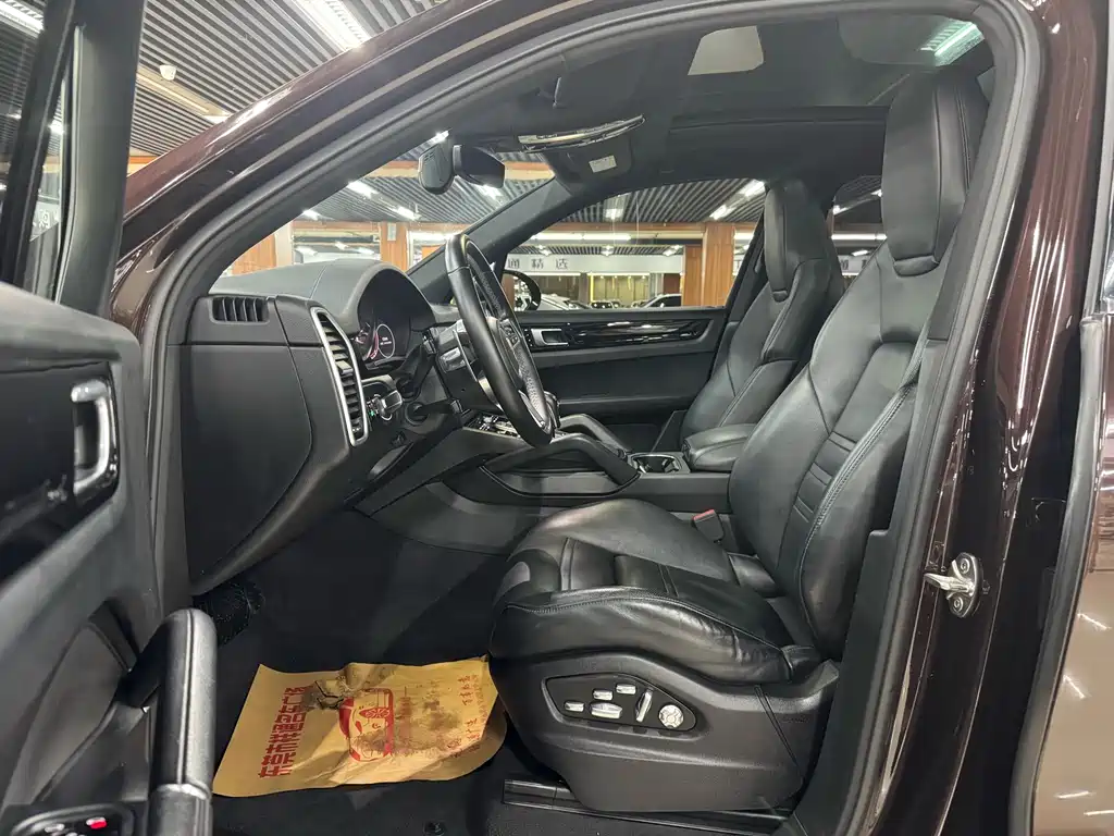Porsche Cayenne 2018 Cayenne 3.0T