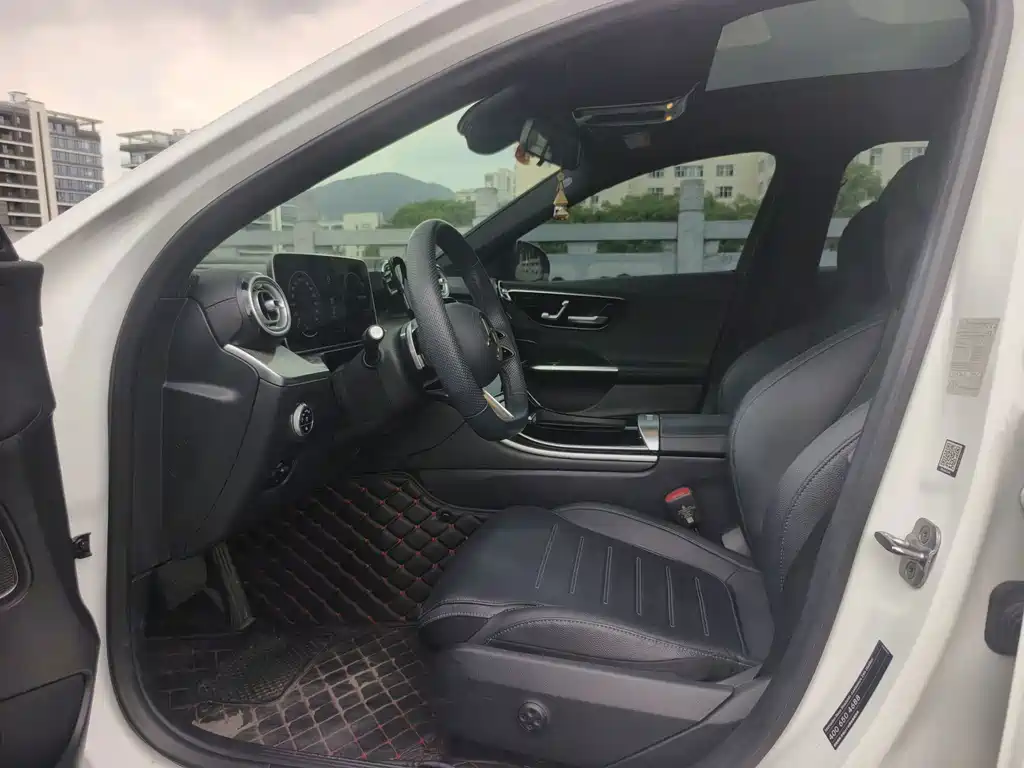 Mercedes-Benz C-Class New Energy — миниатюра 7