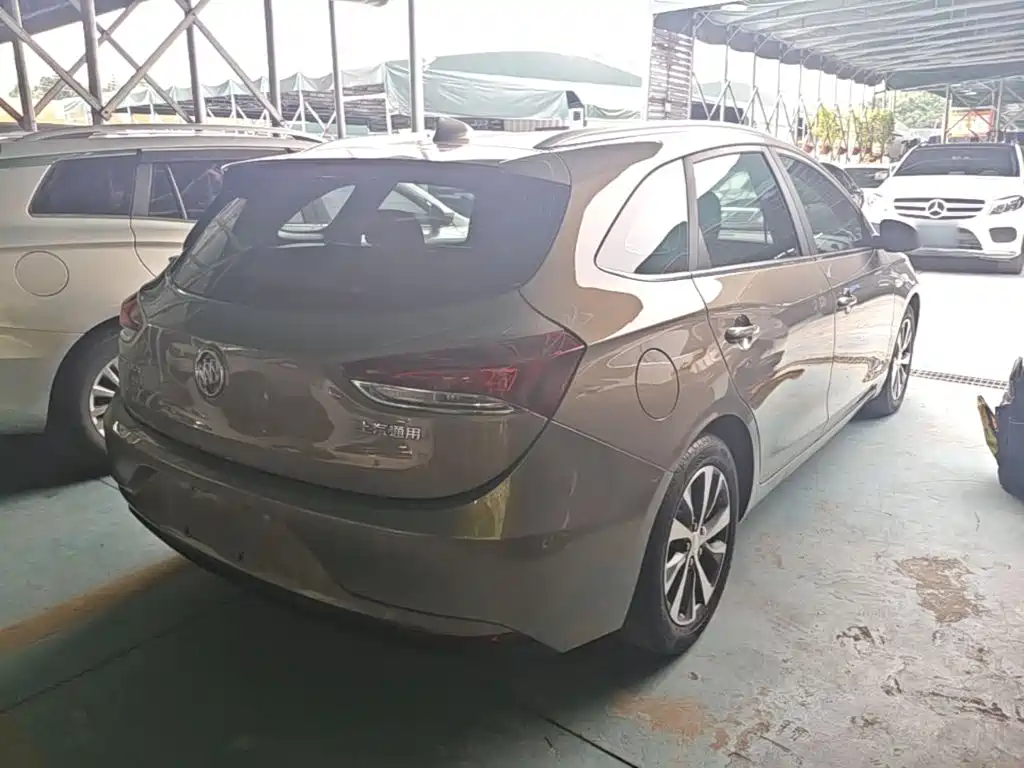 Buick Excelle — миниатюра 7