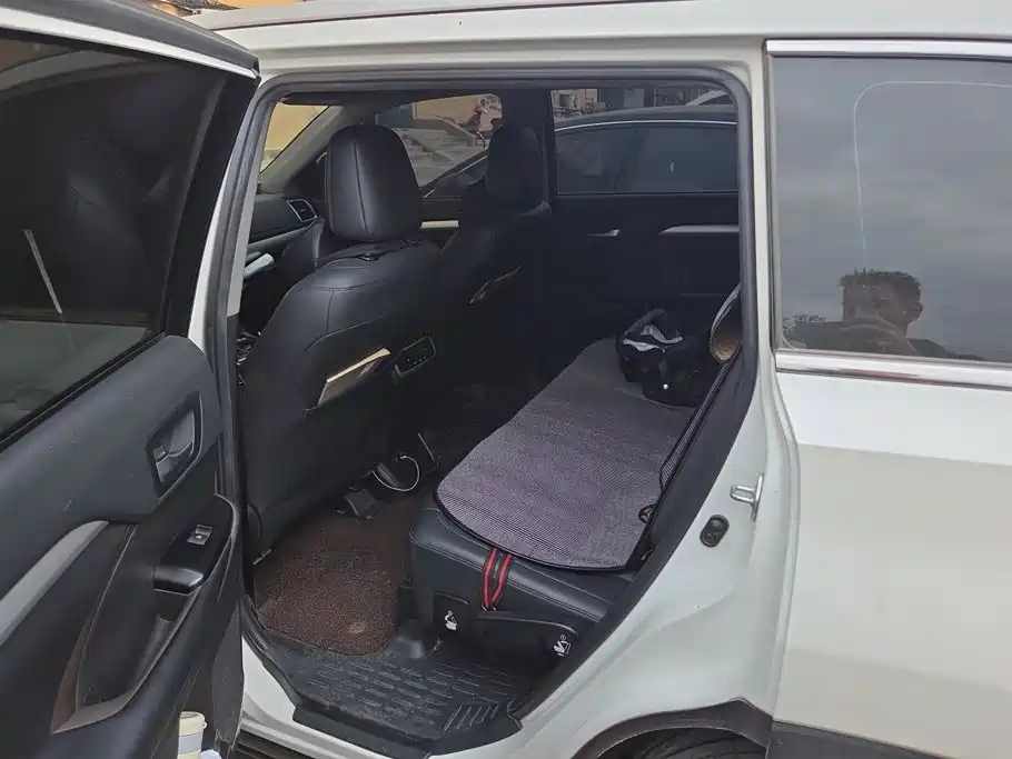 Toyota Highlander — миниатюра 11