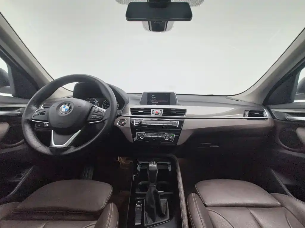 BMW X1 — миниатюра 5
