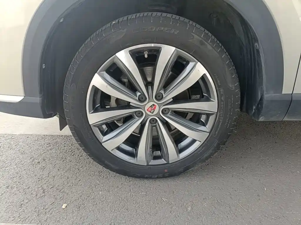 Roewe RX5 MAX — миниатюра 23