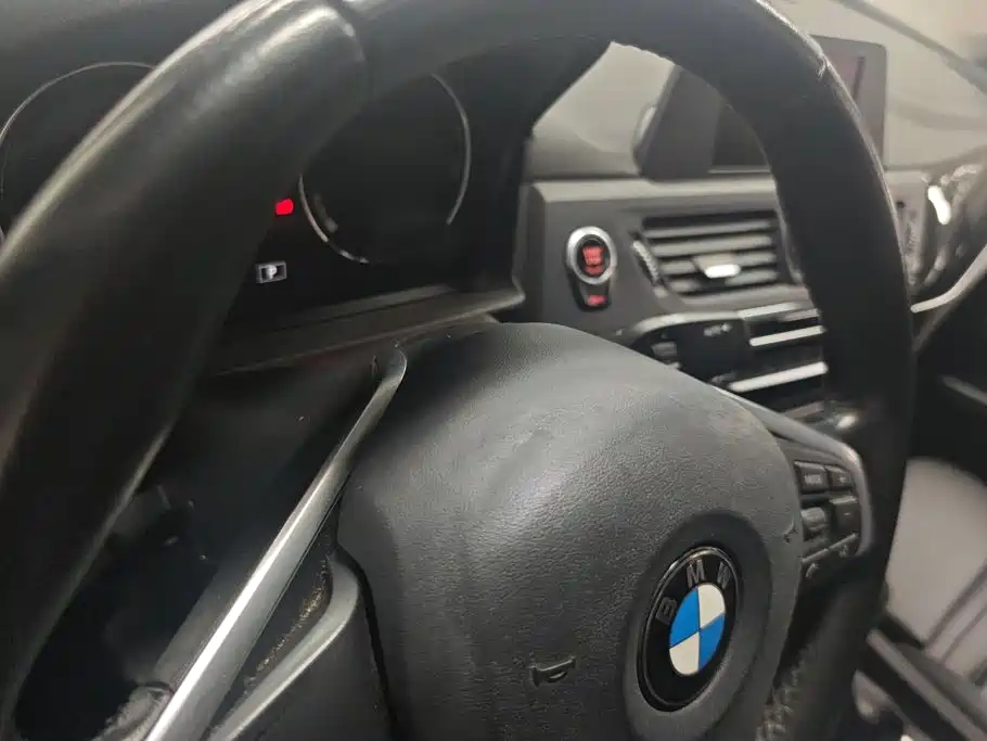 BMW 1 Series — миниатюра 14