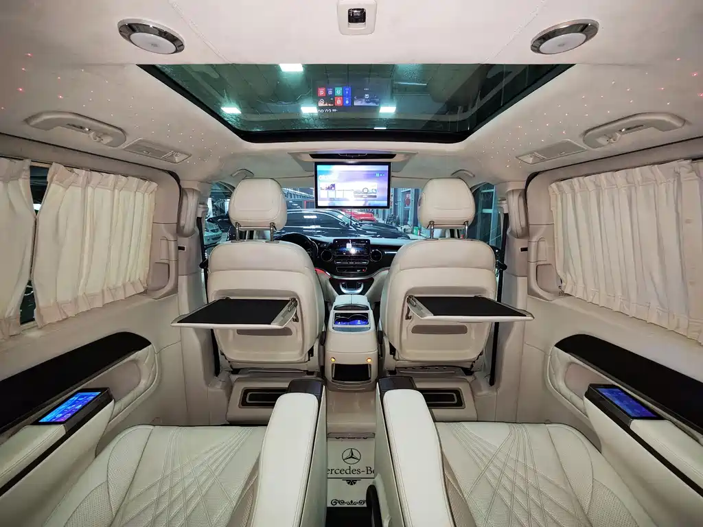 MERCEDES-BENZ V CLASS