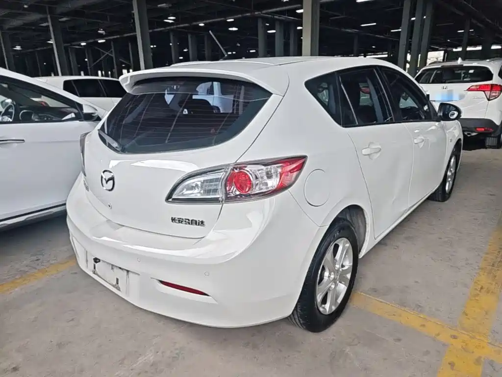 Mazda 3 Xingcheng — миниатюра 7