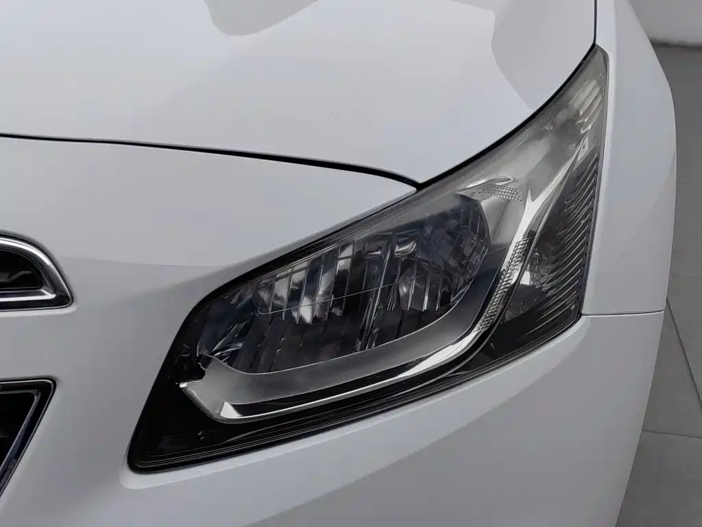 Chevrolet Cruze — миниатюра 7