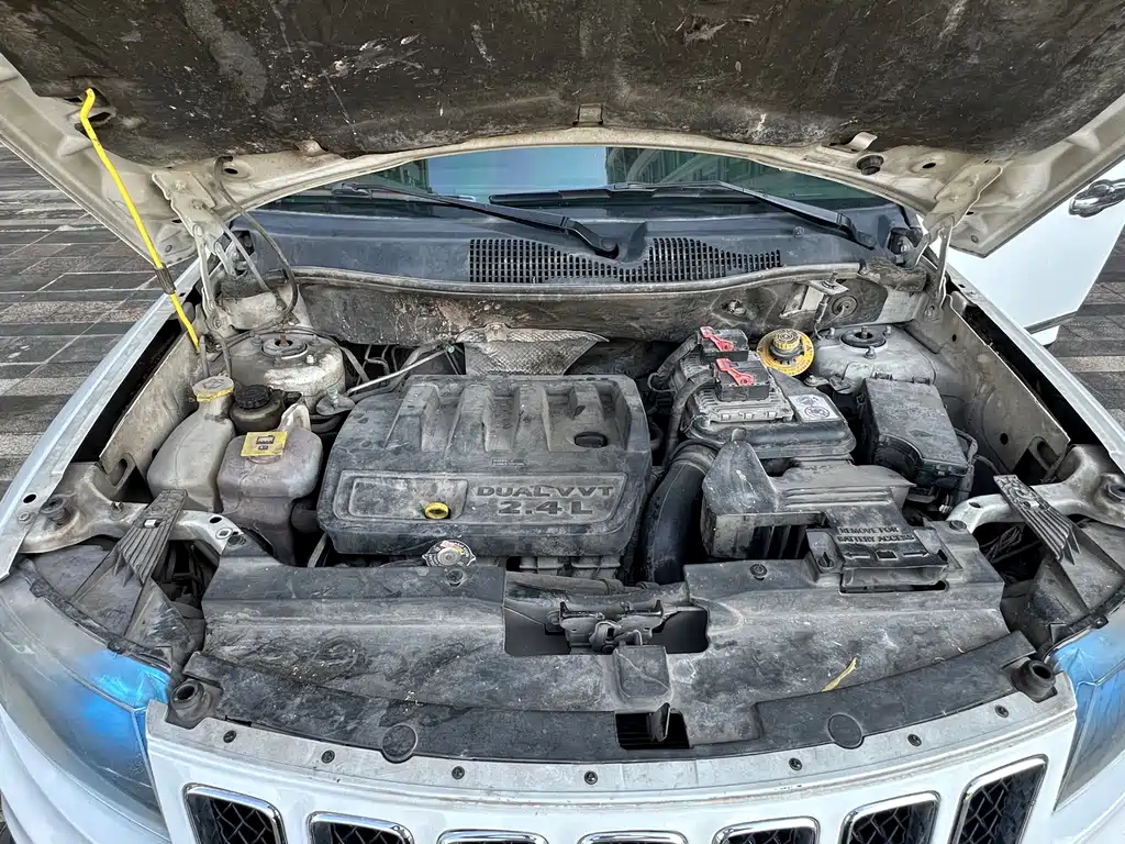 Jeep Compass (Import) — миниатюра 24