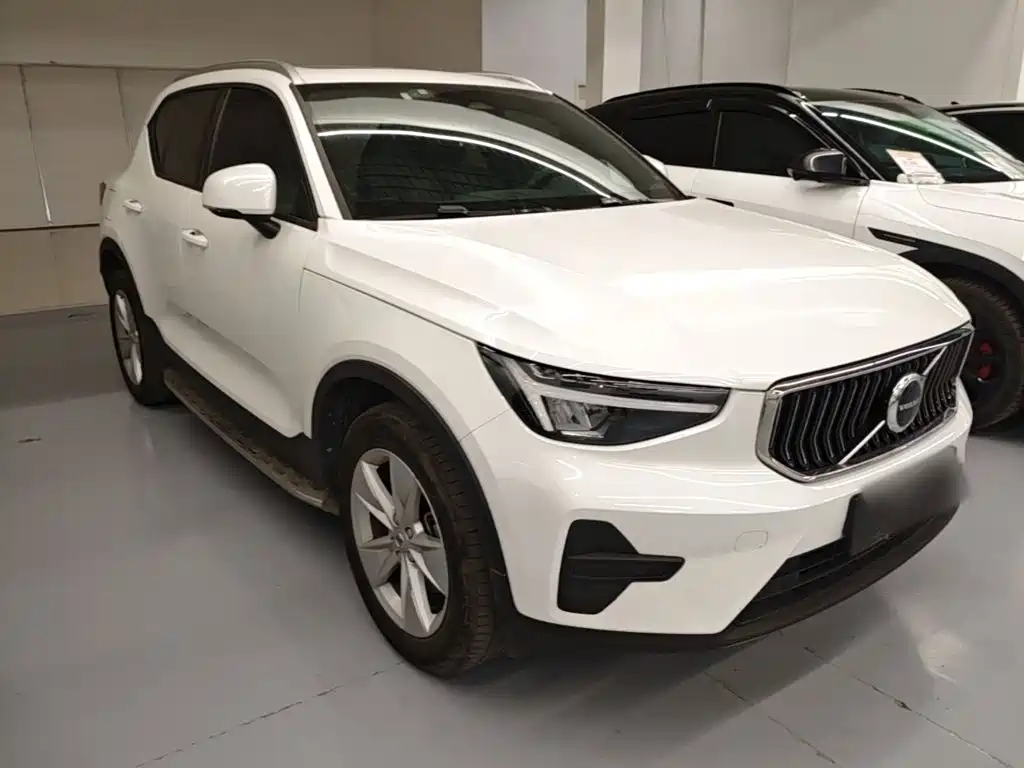 Volvo XC40 — миниатюра 4
