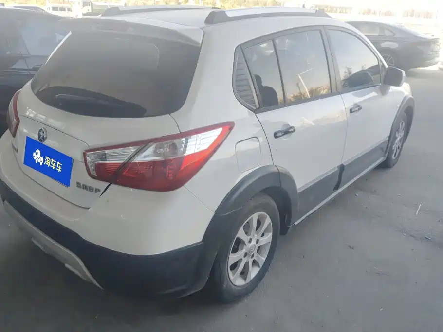 Venucia R50X — миниатюра 3
