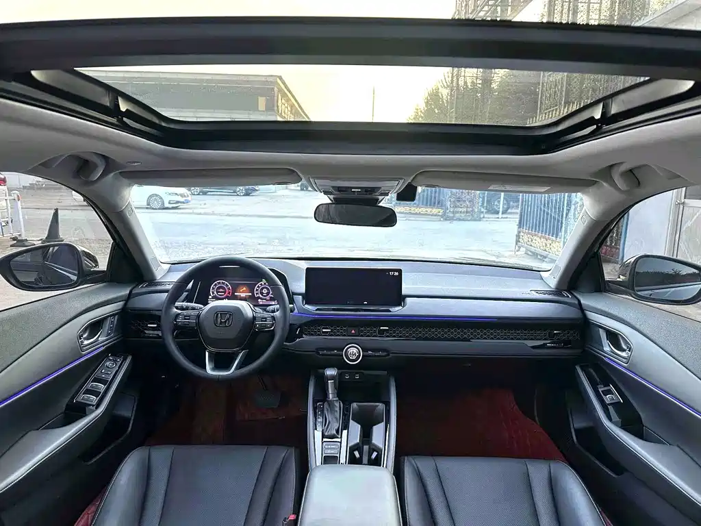 Honda Accord — миниатюра 8