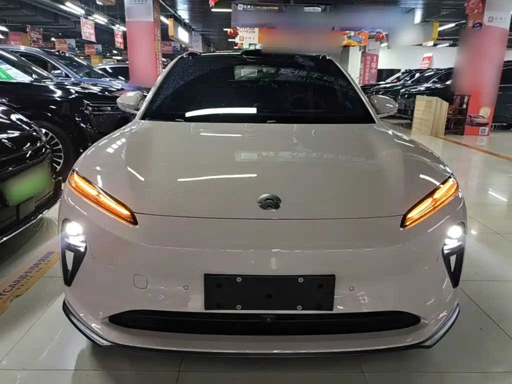 NIO ET5T — миниатюра 3