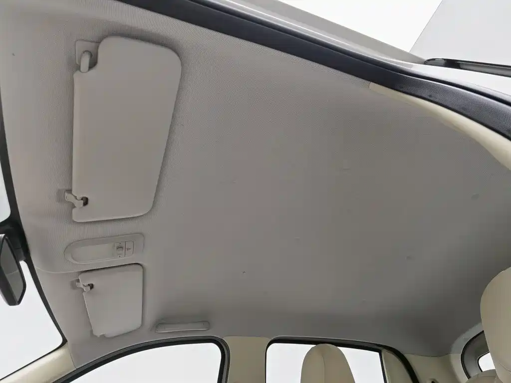 Wuling MINIEV — миниатюра 14
