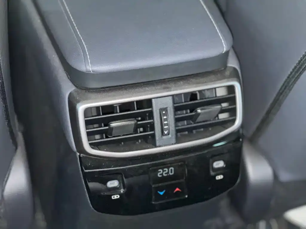 Lexus RX — миниатюра 8