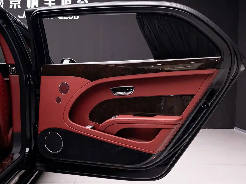 Bentley Mulsanne — миниатюра 17