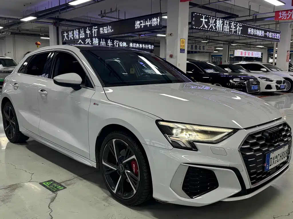 Audi A3 2022 Sportback 35 TFSI Fashion Sport