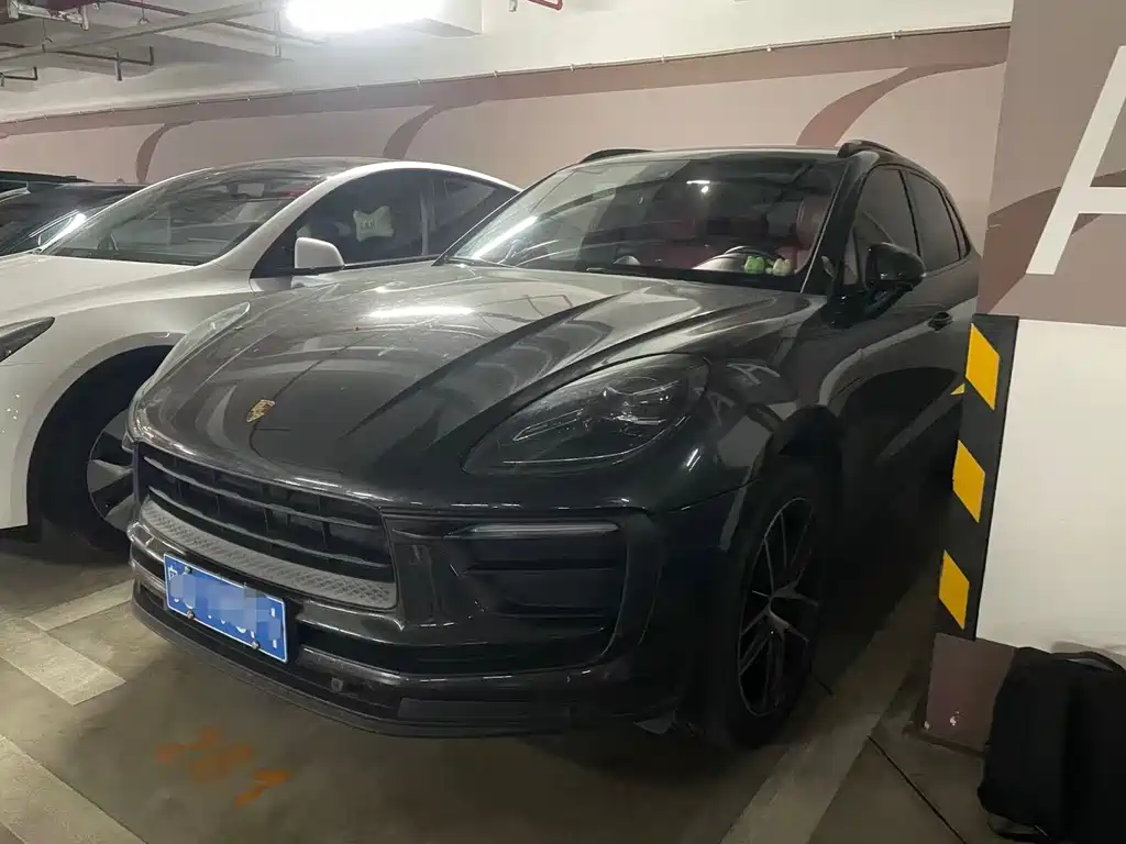 Porsche Macan 2023