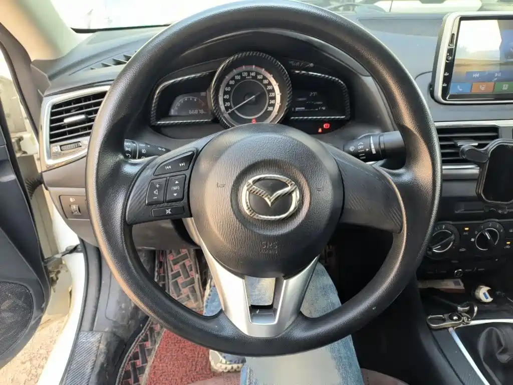 Mazda 3 Axela — миниатюра 3